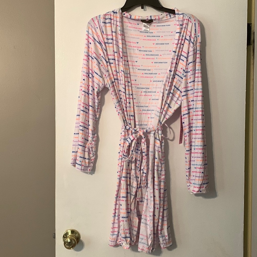 Theme- Best Mom Ever Robe - Size Large